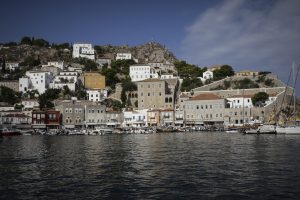 Τρέξτε για τον Μπραντ Πιτ! Ποιο είναι το πέτρινο σπίτι;