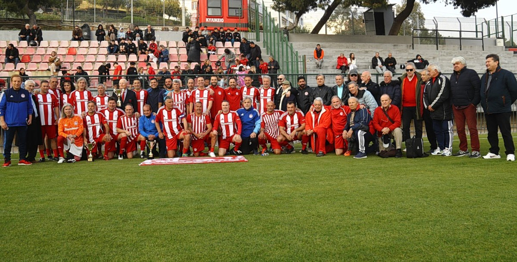 Ολυμπιακός και Κερατσίνι τίμησαν τη μνήμη του Μιλτιάδη Μαρινάκη (pic)