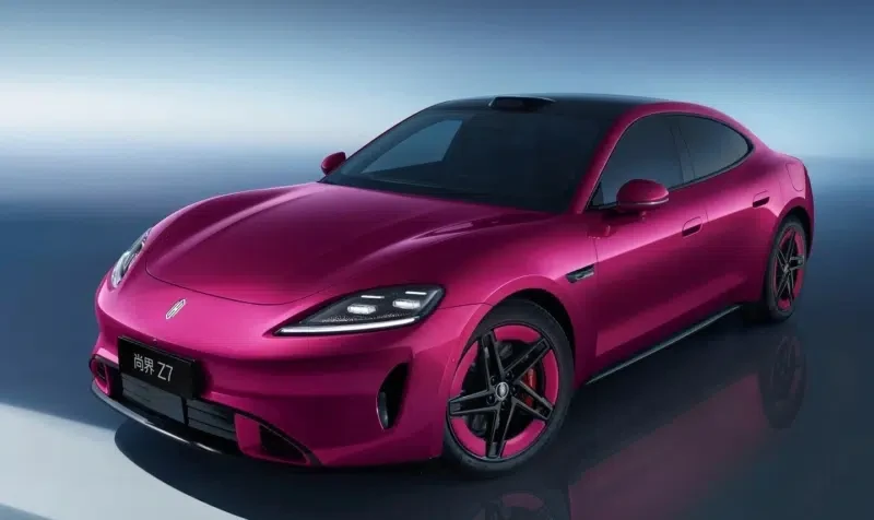 Οι Κινέζοι αντέγραψαν την Porsche Taycan;