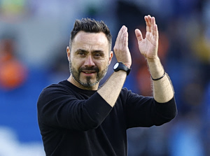 Μία «ανάσα» από την Τότεναμ o Ντε Τζέρμπι