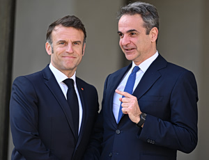 Στην Κύπρο τη Δευτέρα ο Μακρόν – Συνάντηση με Μητσοτάκη