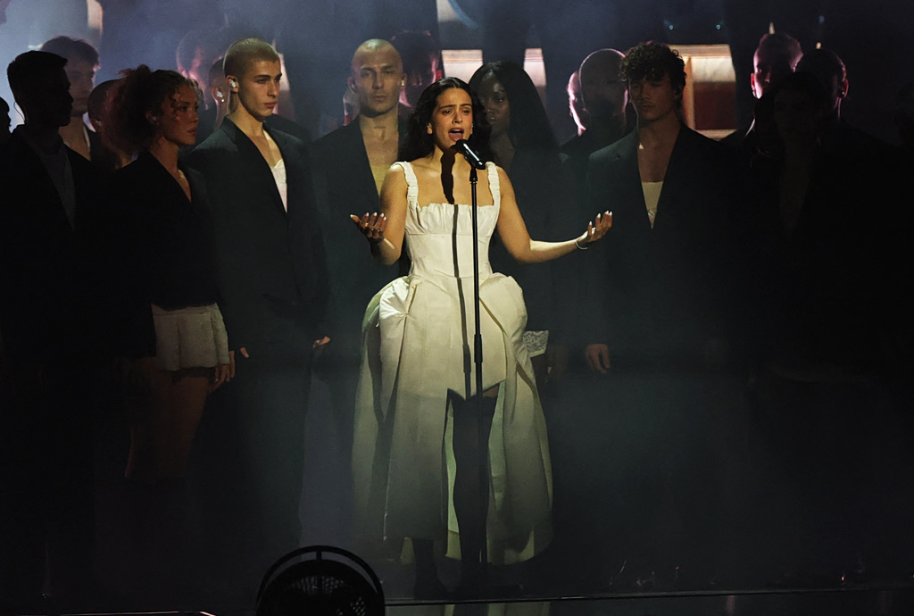 Rosalia: «Προσπάθησα να αντέξω» – Γιατί διέκοψε τη συναυλία της στο Μιλάνο