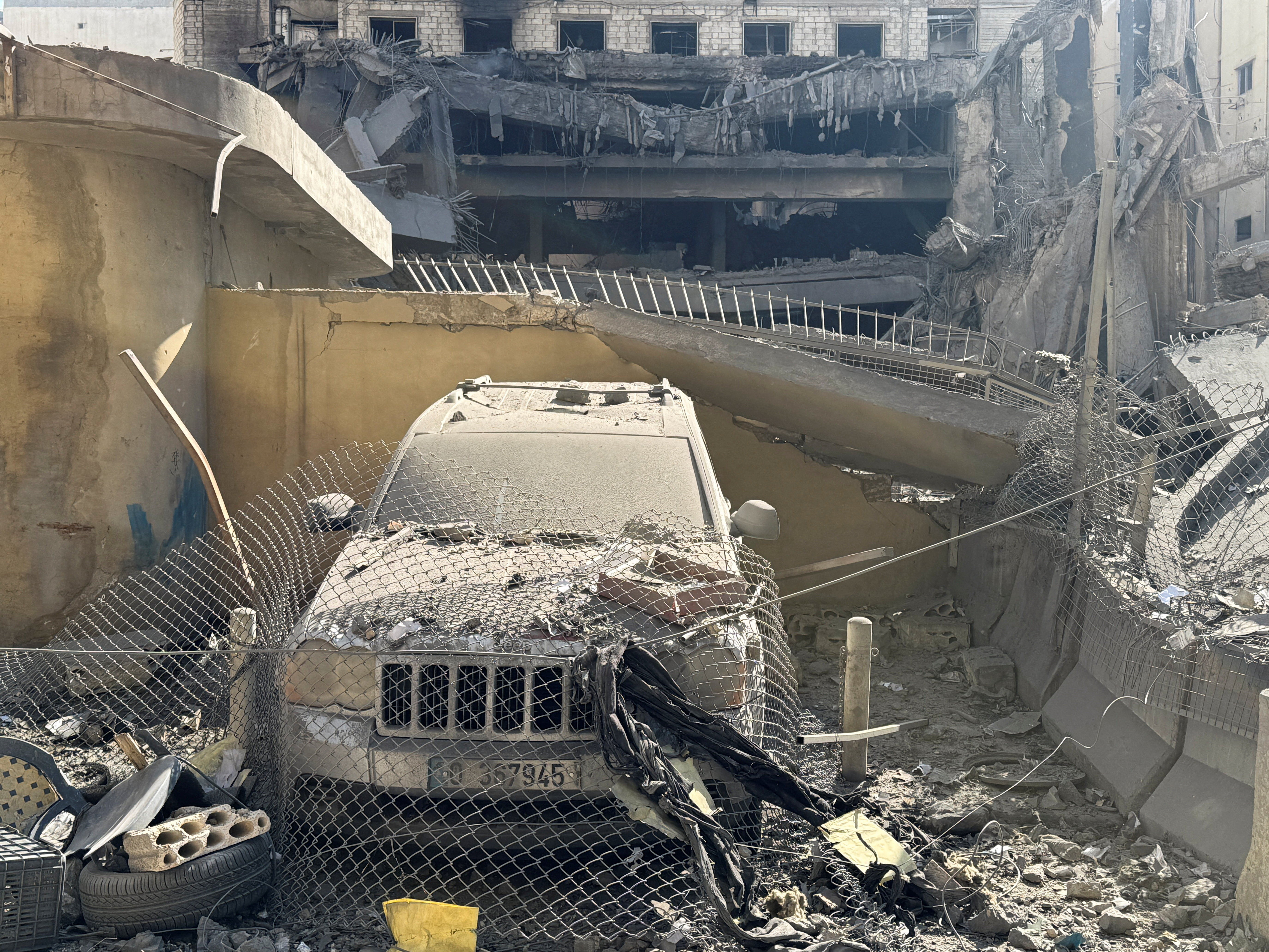 To Ιράν επιτέθηκε με drone στην πρεσβεία των ΗΠΑ στη Σαουδική Αραβία – «Θα απαντήσουμε» λέει ο Τραμπ To Ιράν επιτέθηκε με drone στην πρεσβεία των ΗΠΑ στη Σαουδική Αραβία – «Θα απαντήσουμε» λέει ο Τραμπ