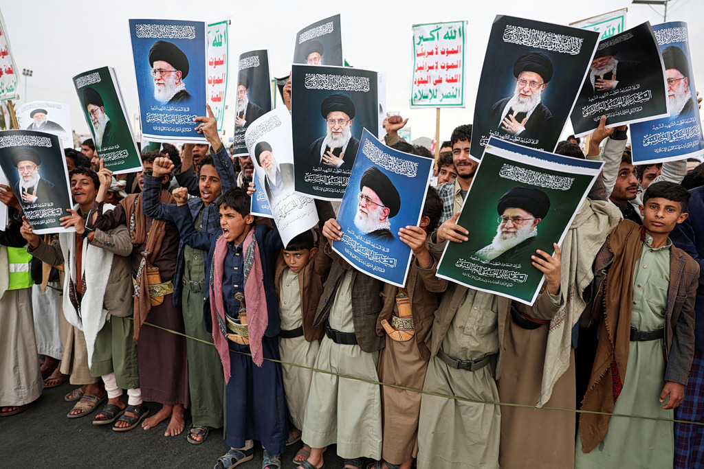 Χούθι: Γιατί δεν έχουν εμπλακεί ακόμη στη σύγκρουση Ισραήλ – ΗΠΑ με το Ιράν