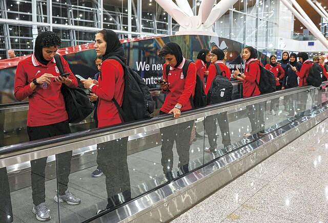 «Μην επιστρέψεις, θα σε σκοτώσουν»