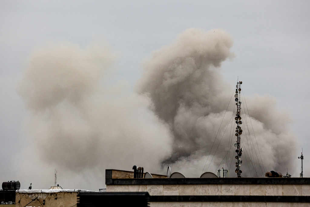 Ιράν: Ο στρατός του Ισραήλ ανακοίνωσε ότι κατέστρεψε αεροσκάφος του Χαμενεΐ στη Μεχραμπάντ
