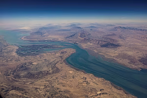 Η νέα εδαφοποίηση της θάλασσας