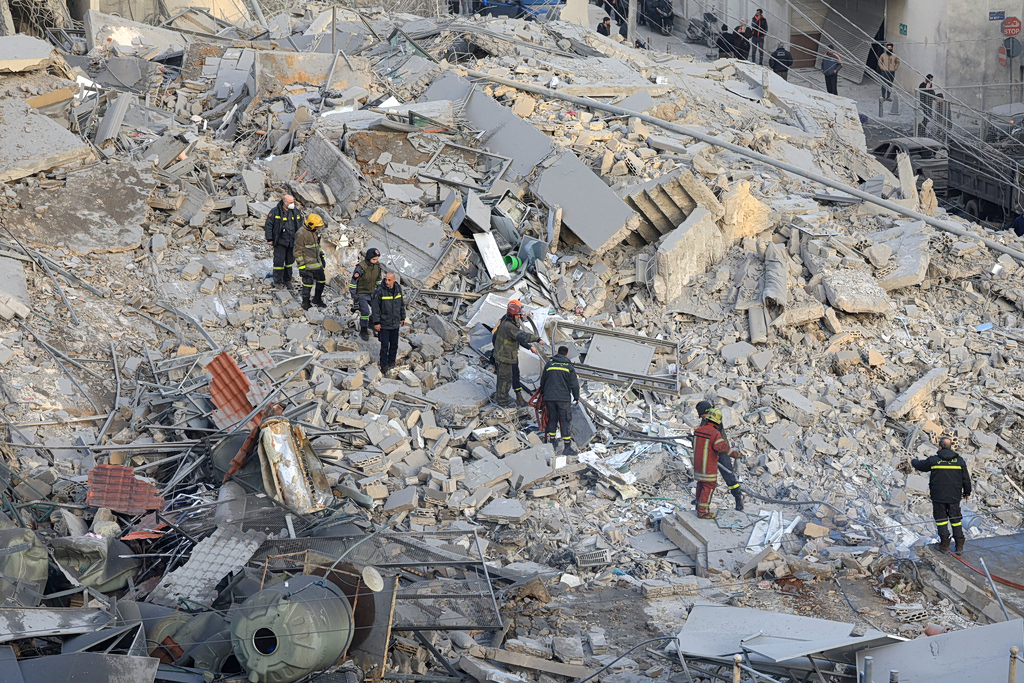 Βομβαρδισμοί στο κέντρο της Βηρυτού με 6 νεκρούς – Δυο άνθρωποι σκοτώθηκαν κοντά στο Τελ Αβίβ