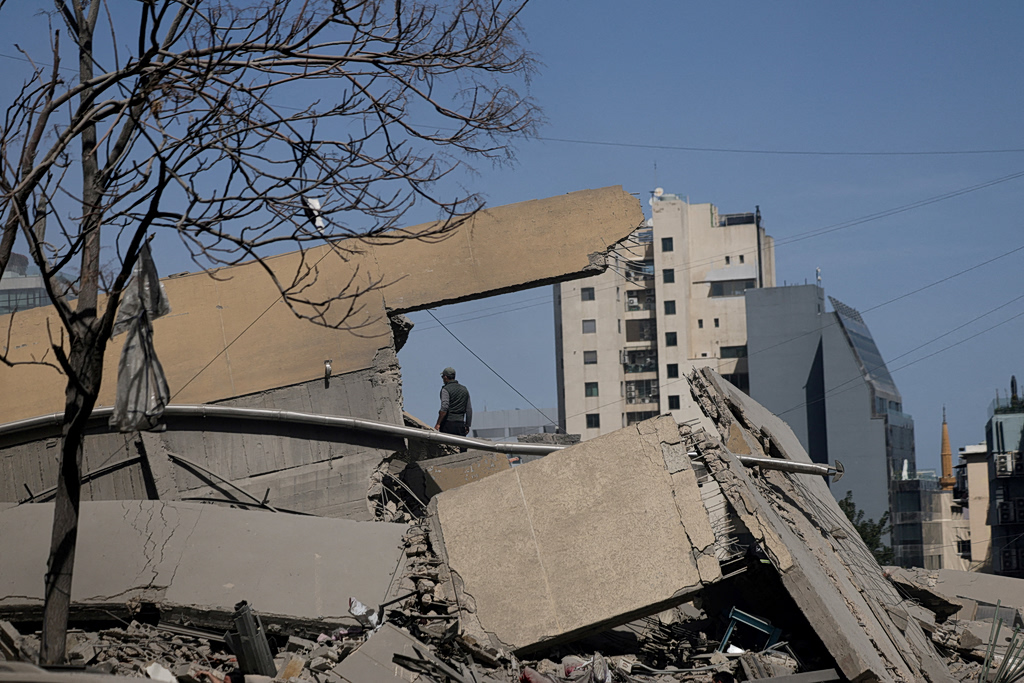 ΗΠΑ και Ισραήλ βομβάρδισαν τις πυρηνικές εγκαταστάσεις Νατάνζ – Πύραυλοι κατά της βάσης Ντιέγκο Γκαρσία