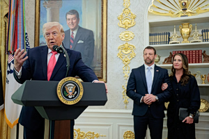 Τραμπ: Το Ιράν θέλει απεγνωσμένα συμφωνία – Οι ΗΠΑ περιμένουν απάντηση της Τεχεράνης μέχρι την Πέμπτη