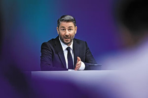 Χωρίς μομφή