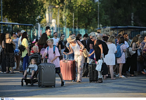 Τσουχτερό το ταξίδι στο Αιγαίο: Πόσα θα πληρώσει μια οικογένεια για Τήνο, Χανιά και Μυτιλήνη