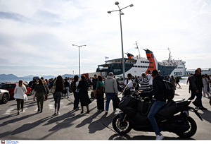 Πάσχα στο νησί: Μάχη για να κρατηθούν τα ακτοπλοϊκά στα επίπεδα του 2025