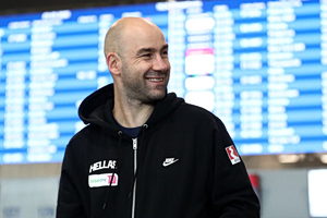 Η αναχώρηση της «γαλανόλευκης» για το Μαυροβούνιο