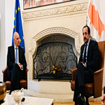 Δένδιας σε Χριστοδουλίδη: Eίμαστε συνολικά απολύτως στη διάθεσή σας