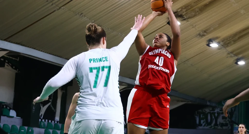 Ολυμπιακός – Παναθηναϊκός: Για την πρόκριση οι «πράσινες», για να μείνουν στο κόλπο οι «ερυθρόλευκες»