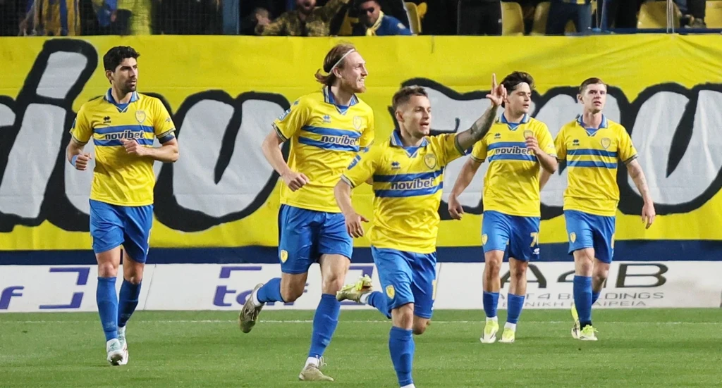 Παναιτωλικός – Κηφισιά 2-1: Νίκη «δώρο» στο εαυτό του για τον ένα αιώνα ζωής!