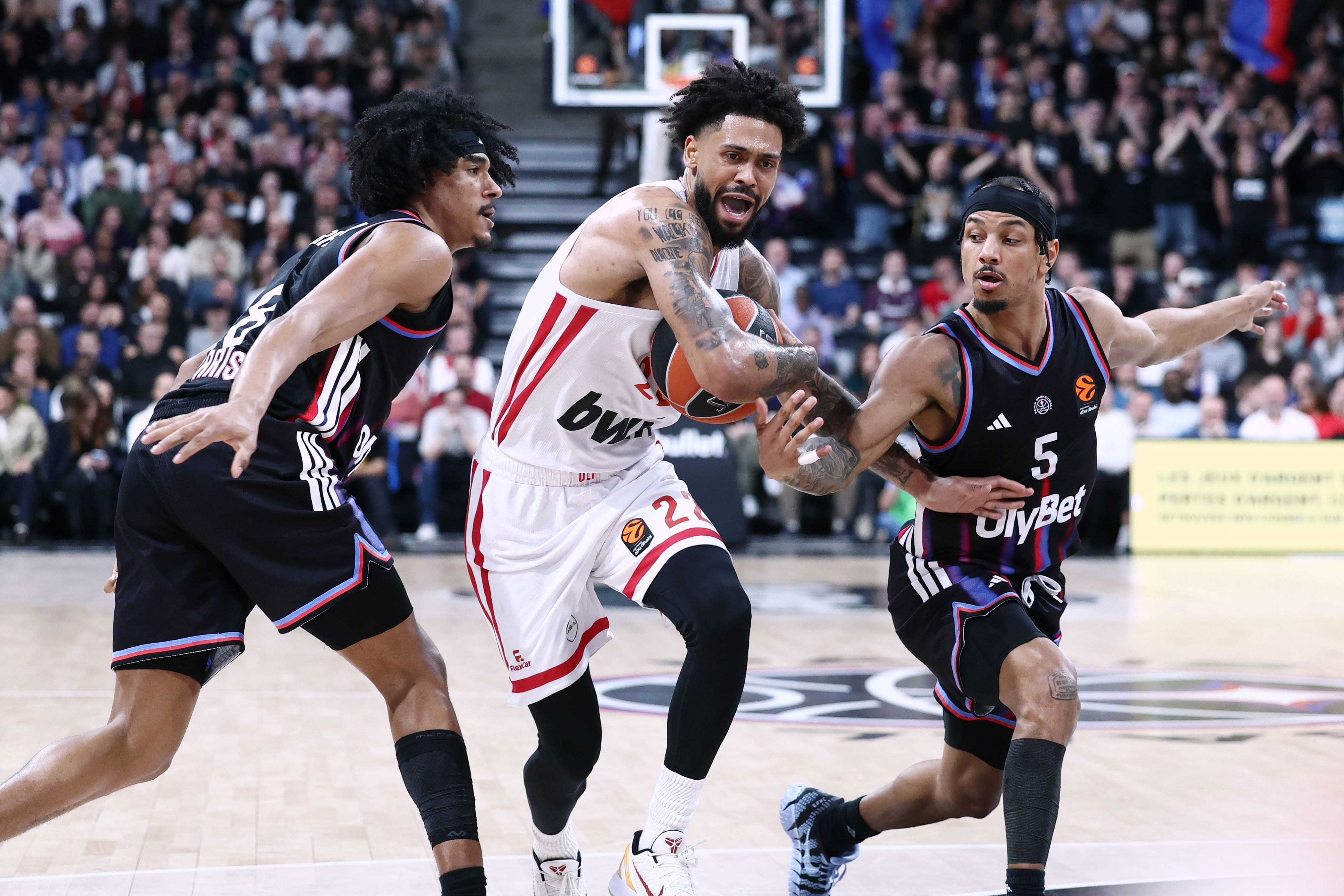 &Nu;&tau;ό&rho;&sigma;&epsilon;ϊ: &laquo;&Pi;&rho;έ&pi;&epsilon;&iota; &nu;&alpha; &xi;&epsilon;&kappa;&iota;&nu;ά&mu;&epsilon; &tau;&omicron; &pi;&alpha;&iota;&chi;&nu;ί&delta;&iota; &mu;&epsilon; &alpha;&upsilon;&tau;ή&nu; &tau;&eta; &phi;&lambda;ό&gamma;&alpha; &kappa;&alpha;&iota; &nu;&alpha; &tau;&omicron; &kappa;&rho;&alpha;&tau;ά&mu;&epsilon; &kappa;&alpha;&iota; &sigma;&tau;&omicron; &upsilon;&pi;ό&lambda;&omicron;&iota;&pi;&omicron; &pi;&alpha;&iota;&chi;&nu;ί&delta;&iota;&raquo;