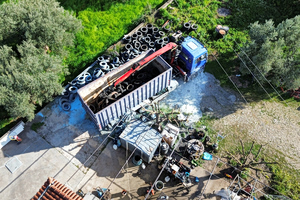 Βίντεο ντοκουμέντο από το σημείο της τραγωδίας στο Άστρος Κυνουρίας – Ο γερανός πιθανότατα ακούμπησε τα καλώδια ηλεκτροδότησης