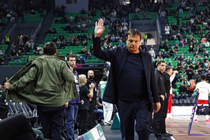 Αταμάν: «Είδαμε μια κωμωδία – Γιατί δεν παίζουν Ντόρσεϊ, Ουόκαπ και Βεζένκοφ μαζί στην εθνική Ελλάδας;»