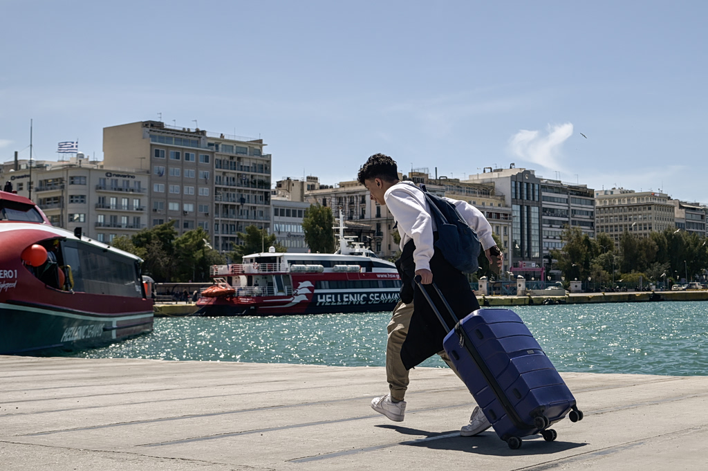 Πάσχα: Πού κυμαίνονται οι τιμές των ακτοπλοϊκών – Αναλυτικά παραδείγματα