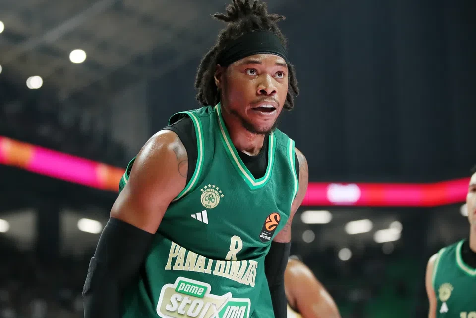 Τέλος και επίσημα ο Χολμς από τον Παναθηναϊκό AKTOR