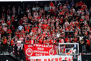 «Κοκκίνισε» η Adidas Arena για τα 101 χρόνια του Ολυμπιακού