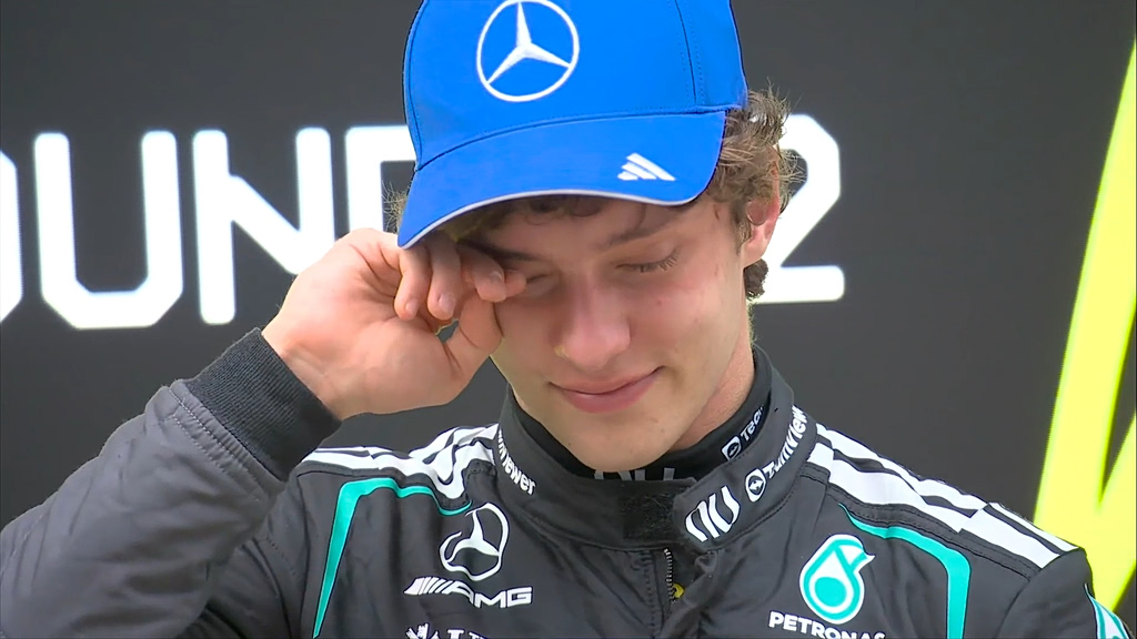 Formula1: Νίκη του 18χρονου Αντονέλι στην Κίνα