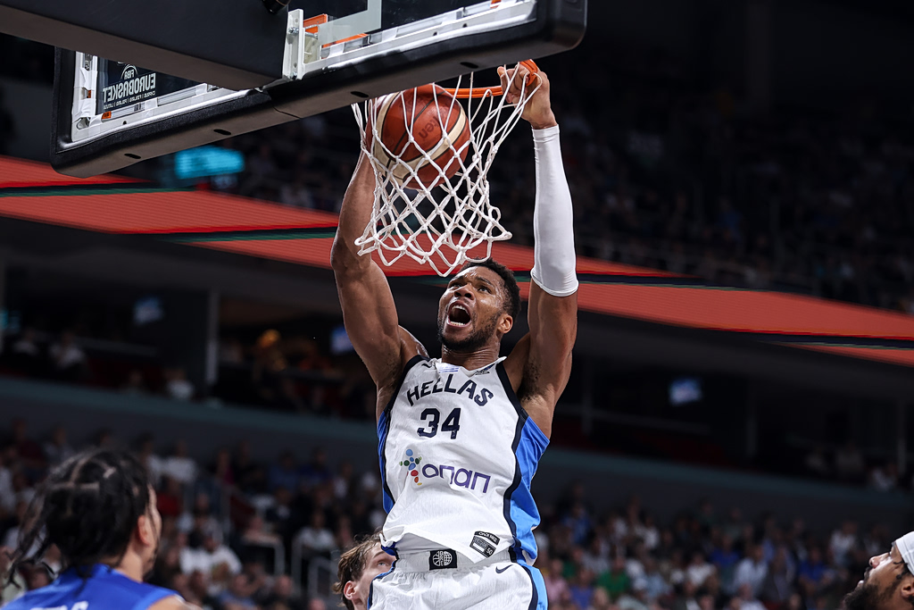 Τιμητική διάκριση για τον Γιάννη Αντετοκούνμπο από το Ευρωπαϊκό Κοινοβούλιο