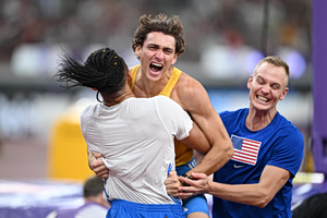 «Μόντο, έχεις μήνυμα»!