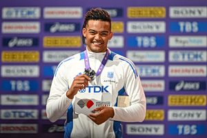 Ο συναρπαστικός δρόμος του Εμμανουήλ Καραλή