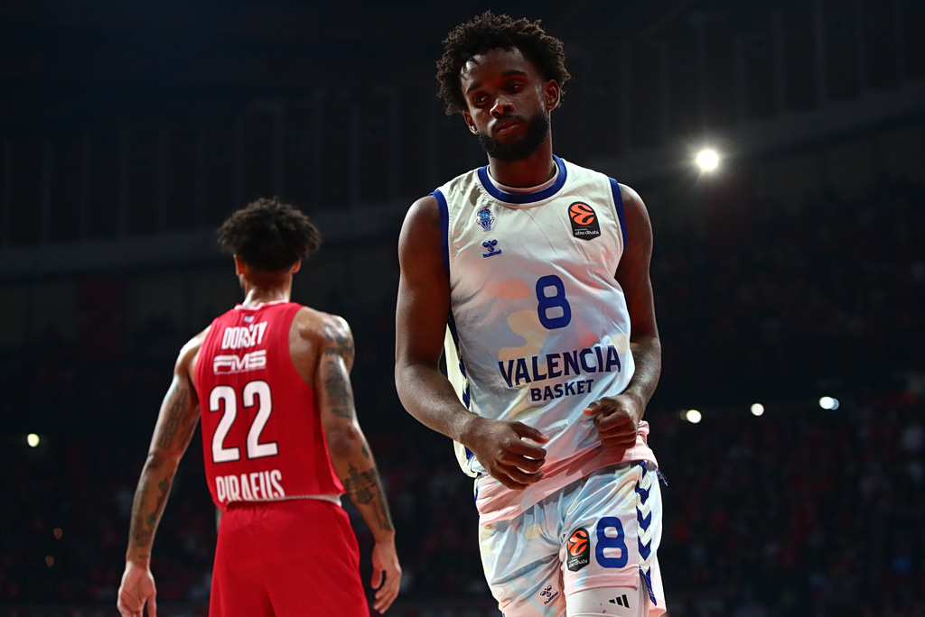 Βαλένθια: Εκτός δράσης ο Μοντέρο μετά το ματς με τον Ολυμπιακό