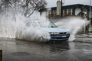 Κακοκαιρία Deborah: Πού αναμένονται βροχές και καταιγίδες, έρχεται «μετεωρολογική βόμβα» – Live η πορεία των φαινομένων
