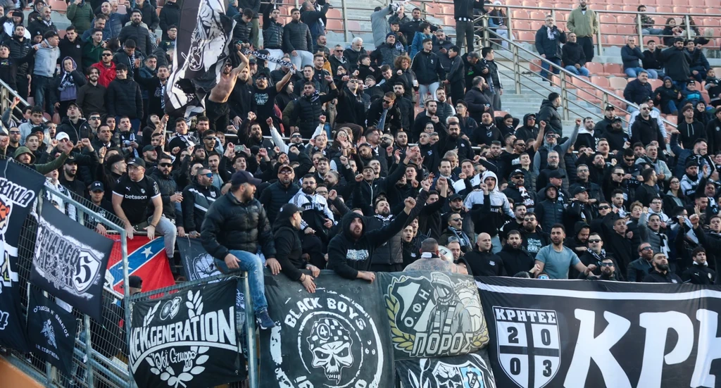 Το πανό των Κρητικών για τον αδικοχαμένο οπαδό του ΠΑΟΚ (photo)