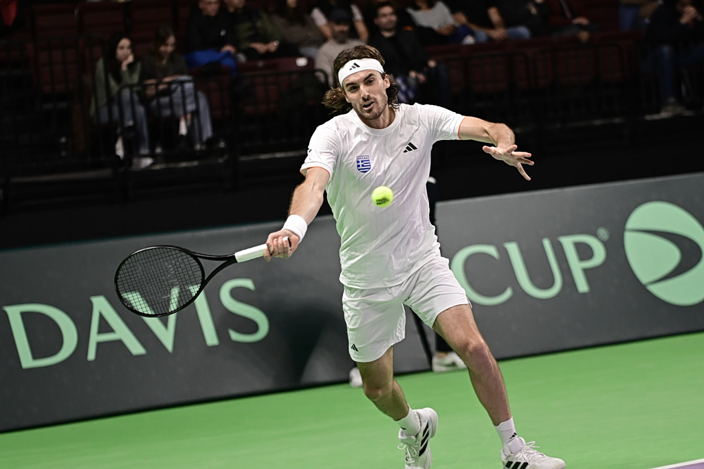 Ξανά στο Top 50 ο Τσιτσιπάς, μικρή υποχώρηση για Σάκκαρη