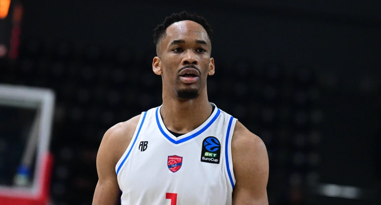 &Epsilon;&pi;&iota;&sigma;&tau;&rho;έ&phi;&epsilon;&iota; &sigma;&tau;&eta;&nu; &Alpha;&theta;ή&nu;&alpha; &omicron; &Lambda;έ&mu;&omicron;&nu; &tau;&omicron;&upsilon; &Pi;&alpha;&nu;&iota;&omega;&nu;ί&omicron;&upsilon; &mu;&epsilon;&tau;ά &tau;&omicron;&nu; &epsilon;&gamma;&kappa;&lambda;&omega;&beta;&iota;&sigma;&mu;ό &tau;&omicron;&upsilon; &sigma;&tau;&omicron; &Nu;&tau;&omicron;&upsilon;&mu;&pi;ά&iota;