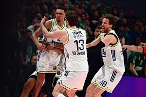 Σε συζητήσεις με το ΝΒΑ και τη Euroleague η Φενέρμπαχτσε (vid)