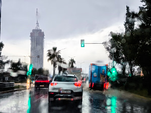 Η κακοκαιρία «Deborah» προ των πυλών: Οι τρεις ζώνες επικινδυνότητας – Τι θα γίνει στην Αττική