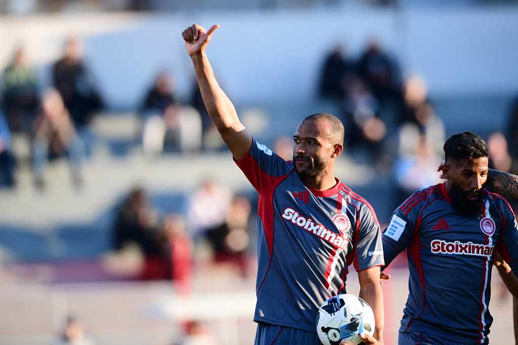 Τα απίθανα γκολ του Ελ Κααμπί κόντρα στον Πανσερραϊκό