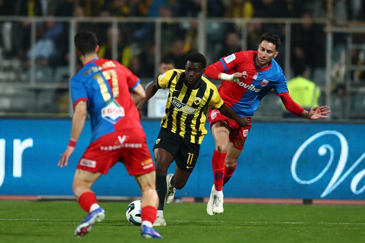 Super League: &Eta; &beta;&alpha;&theta;&mu;&omicron;&lambda;&omicron;&gamma;ί&alpha; &mu;&epsilon;&tau;ά &tau;&eta;&nu; &iota;&sigma;&omicron;&pi;&alpha;&lambda;ί&alpha; &sigma;&tau;&omicron; &Beta;ό&lambda;&omicron;&sigmaf;