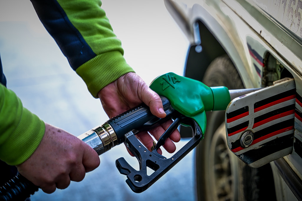 Καύσιμα: Σε ανοδική τροχιά οι τιμές – Σχεδόν στα 2 ευρώ η αμόλυβδη