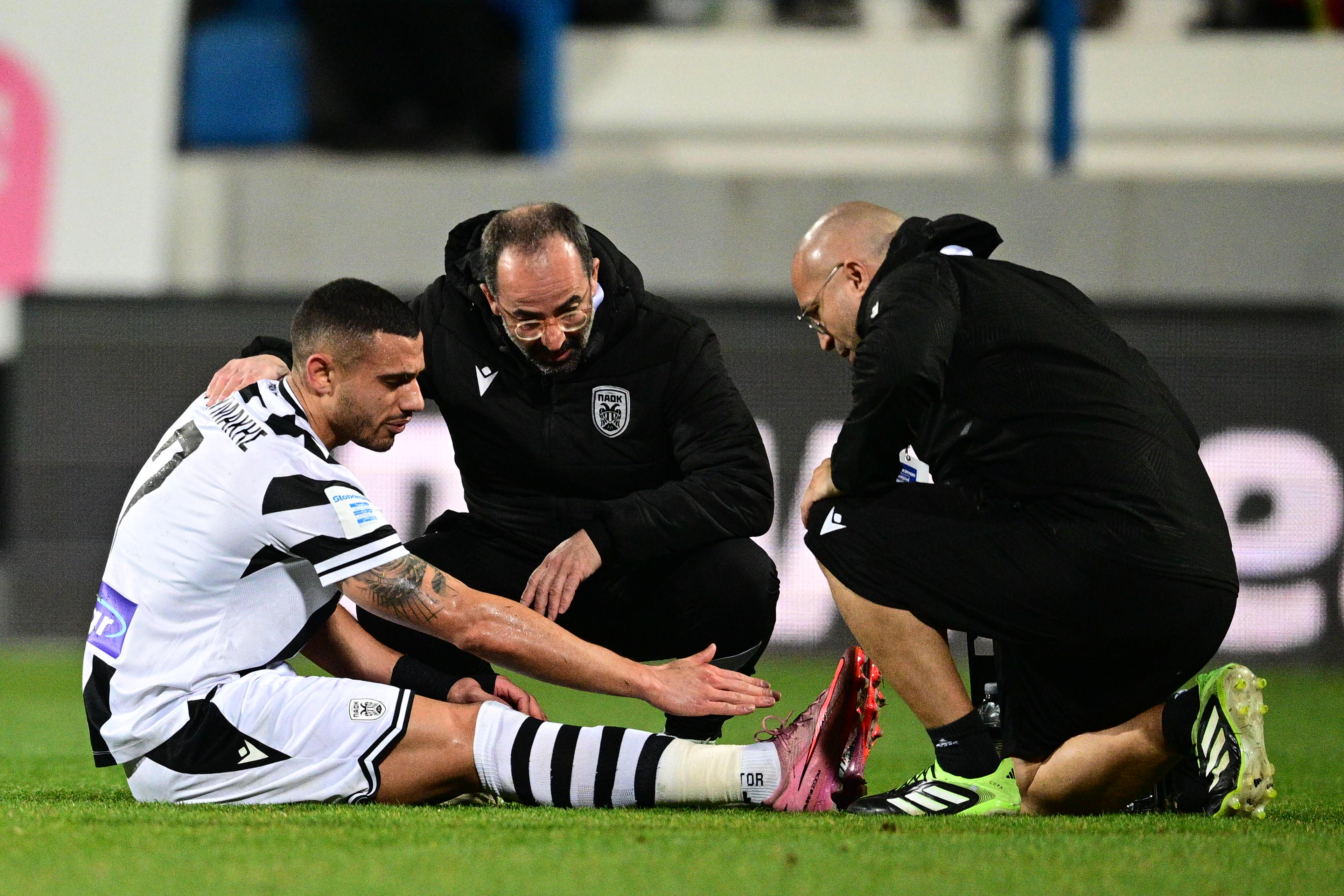 &Alpha;&nu;&alpha;&gamma;&kappa;&alpha;&sigma;&tau;&iota;&kappa;ή &alpha;&lambda;&lambda;&alpha;&gamma;ή &omicron; &Gamma;&iota;&alpha;&kappa;&omicron;&upsilon;&mu;ά&kappa;&eta;&sigmaf; &ndash; &Alpha;&nu;&eta;&sigma;&upsilon;&chi;ί&alpha; &sigma;&tau;&omicron;&nu; &Pi;&Alpha;&Omicron;&Kappa; &epsilon;&nu;ό&psi;&epsilon;&iota; &Omicron;&lambda;&upsilon;&mu;&pi;&iota;&alpha;&kappa;&omicron;ύ (vid)