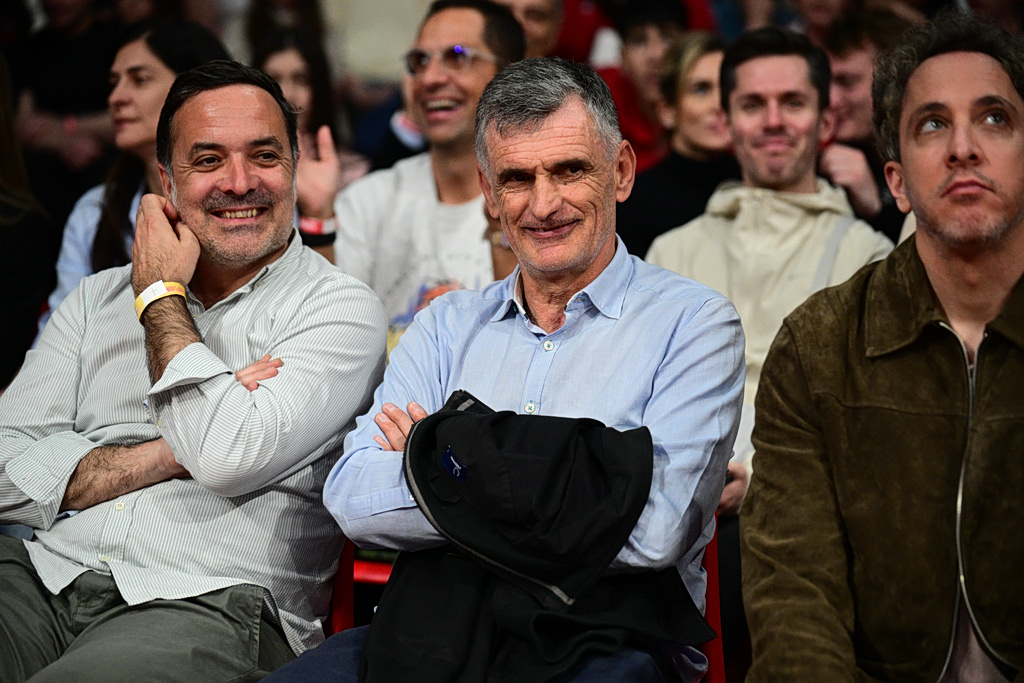 Στο ΣΕΦ για το ντέρμπι Ολυμπιακός – Παναθηναϊκός ο Μεντιλίμπαρ, Κωστούλας και Μουζακίτης (photos)