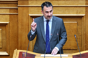 Αλέξης Χαρίτσης: Παραιτήθηκε από πρόεδρος της Νέας Αριστεράς