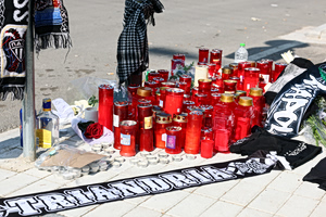 Τρισάγιο για τον δολοφονημένο οπαδό του ΠΑΟΚ στην Καλαμαριά