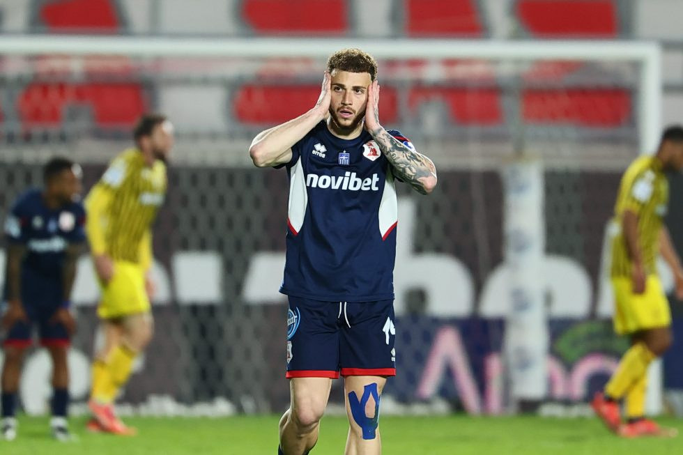 Απαγόρευση μεταγραφών από τη FIFA στον Πανσερραϊκό