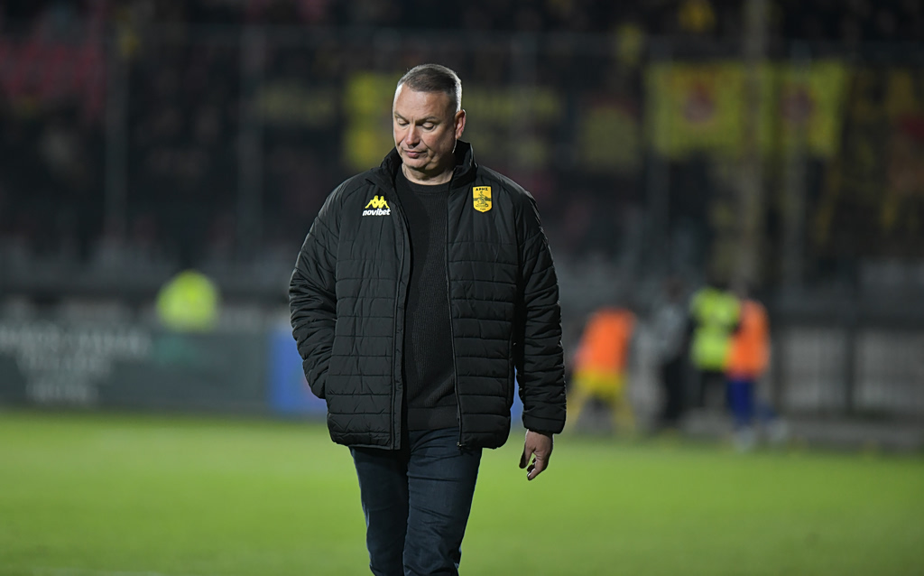 Ένας τώρα και δύο… προσεχώς