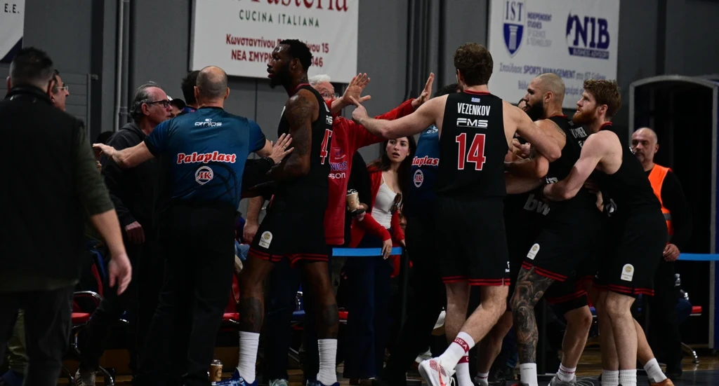 Αυτή είναι η ποινή που επιβλήθηκε στον φίλαθλο που ενεπλάκη στο επεισόδιο με τον Εβάν Φουρνιέ