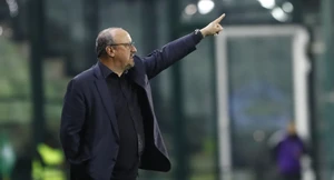 Μπενίτεθ: «Σημαντικό να δώσουμε κάτι στον κόσμο στη Σεβίλλη»