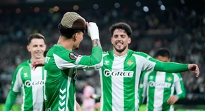 Πού βρήκε ο Άντονι την τραγιάσκα κόντρα στον Παναθηναϊκό και έγινε viral (video)